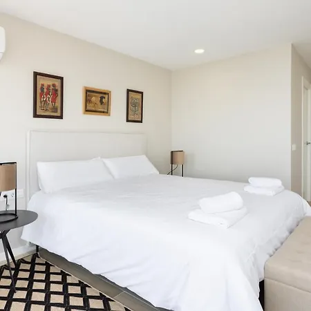 Home2book Stylish Sea Views Cruz Apartament